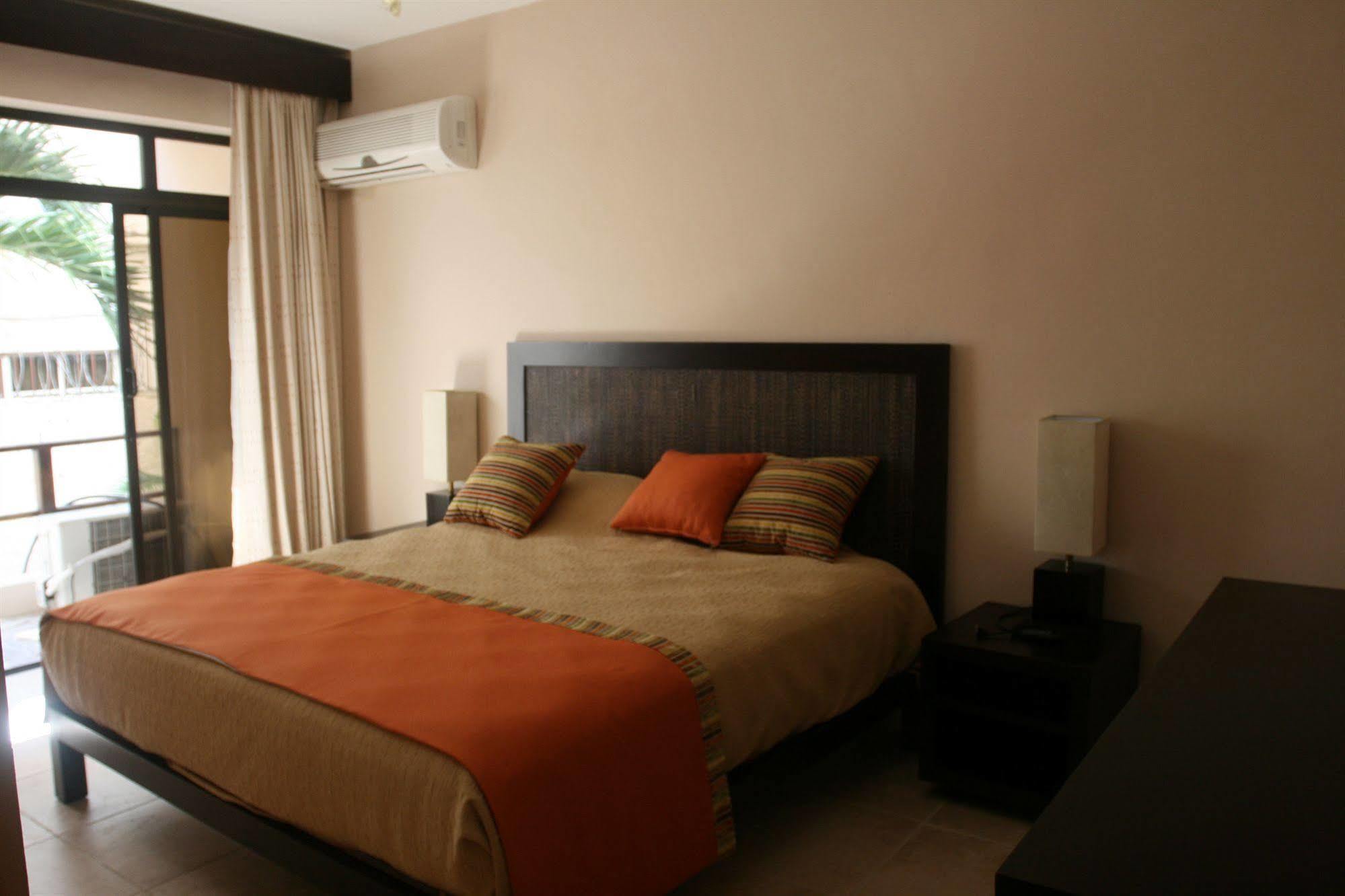 Caribey Aparthotel 3*
