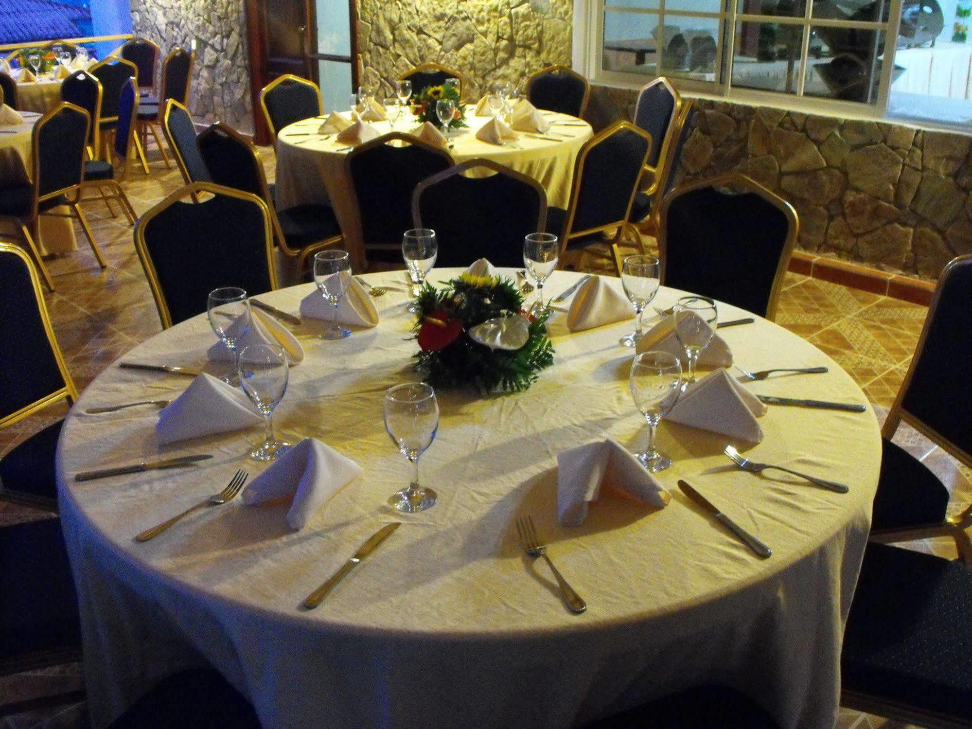 Altocerro & Hotel 3*