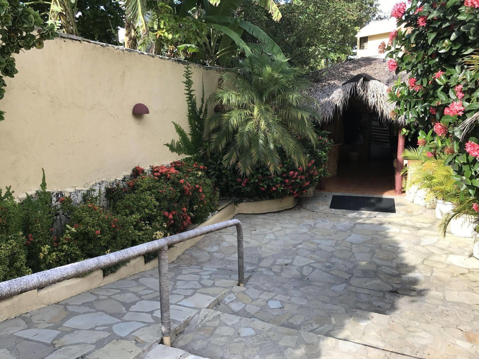 Ocean Manor Cabarete, Dr 3*