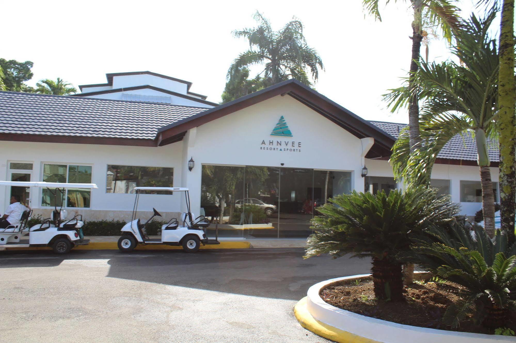 Ahnvee (adults Only) Hotel 3*