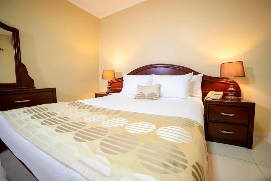 Real Bella Vista Hotel