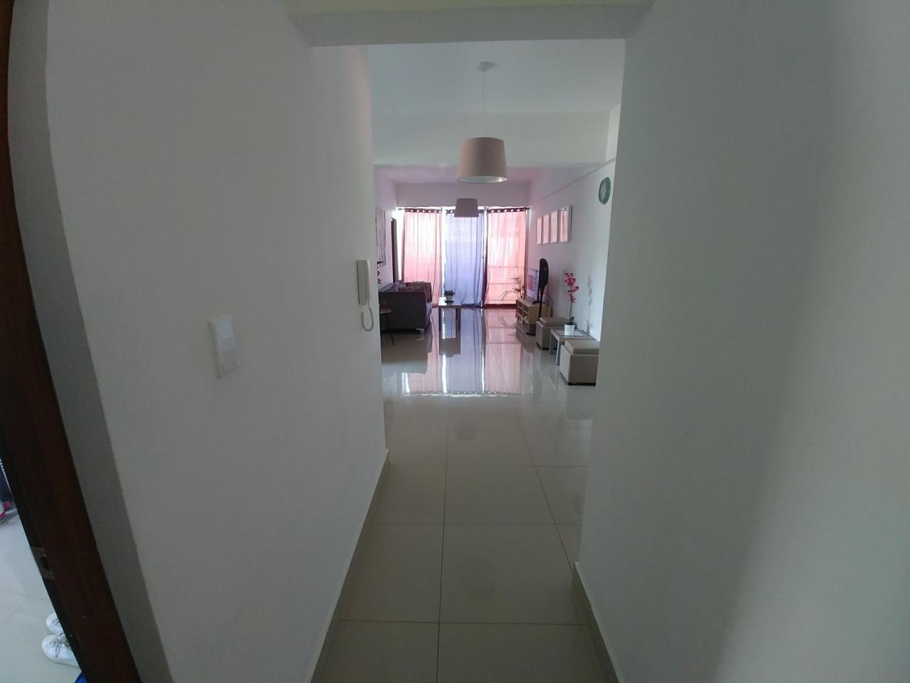 Brisas Del Mar Apartment