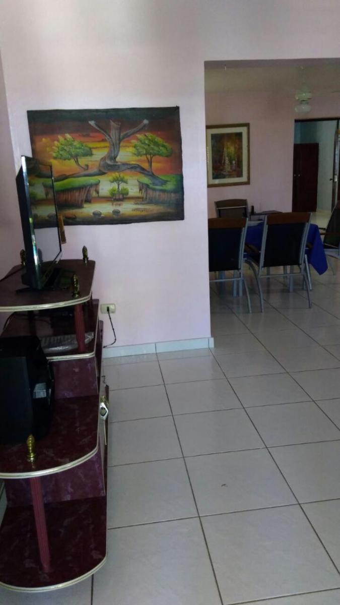 Seahorse Aparthotel 4*