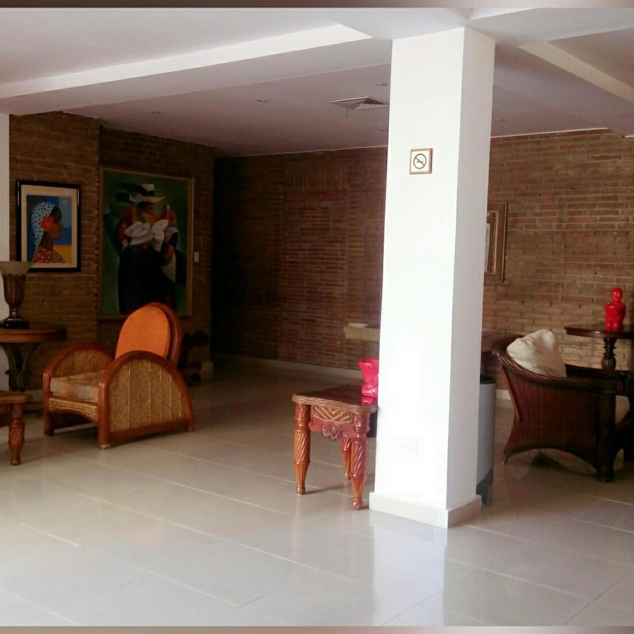 Plaza Colonial Aparthotel 3*