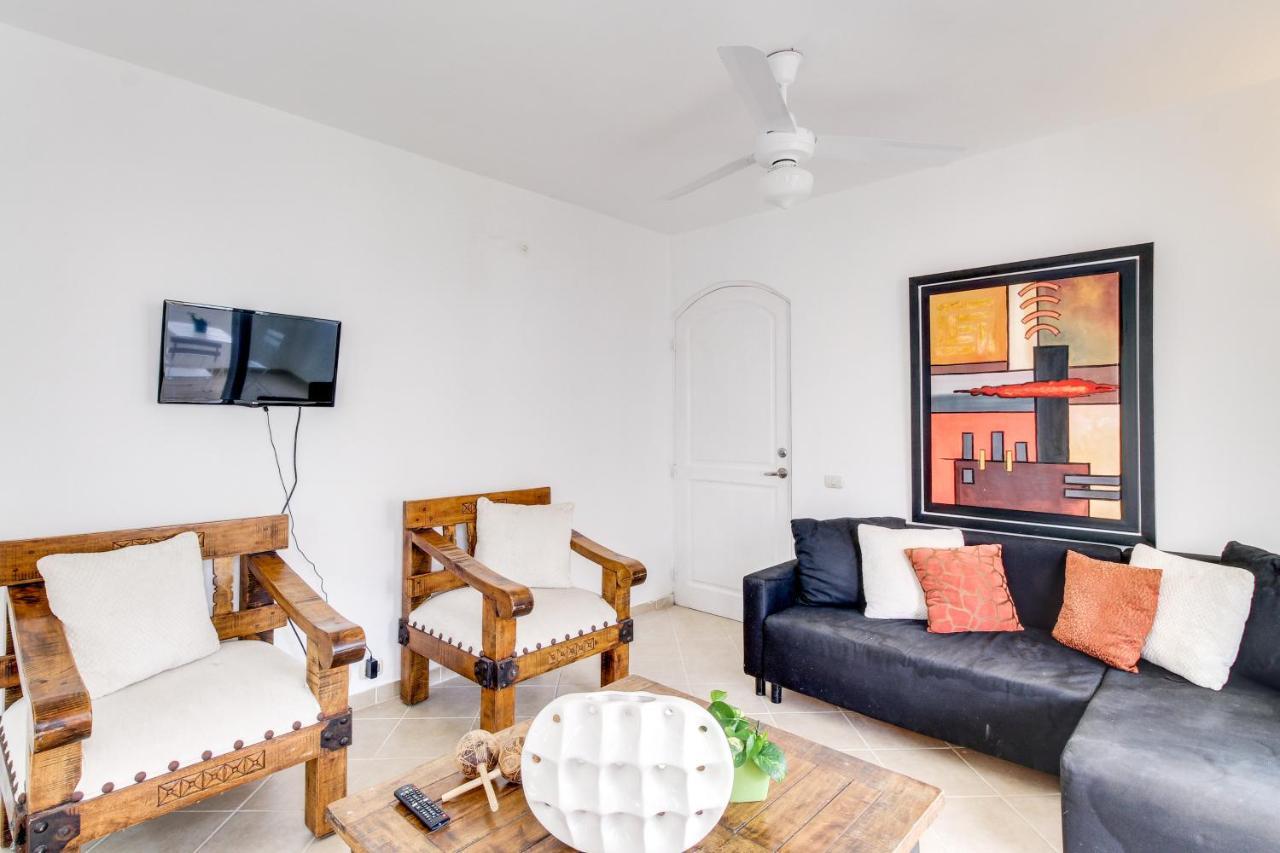 Reef Apartment *