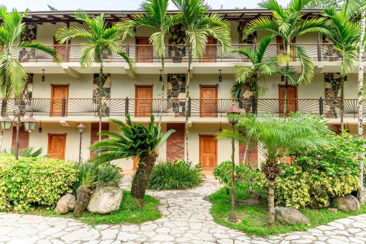 Hotel Gran Jimenoa 4*