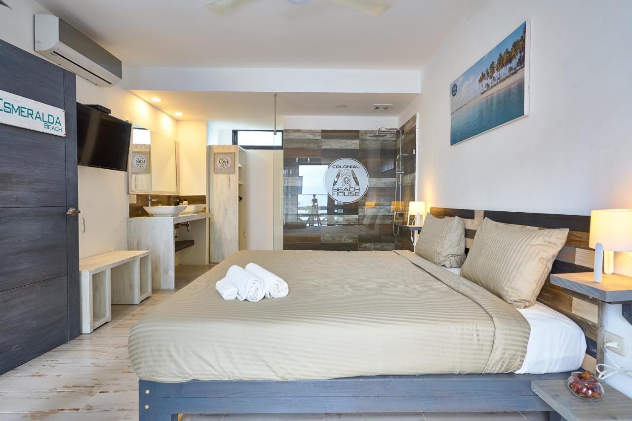 Hotel Colonial House