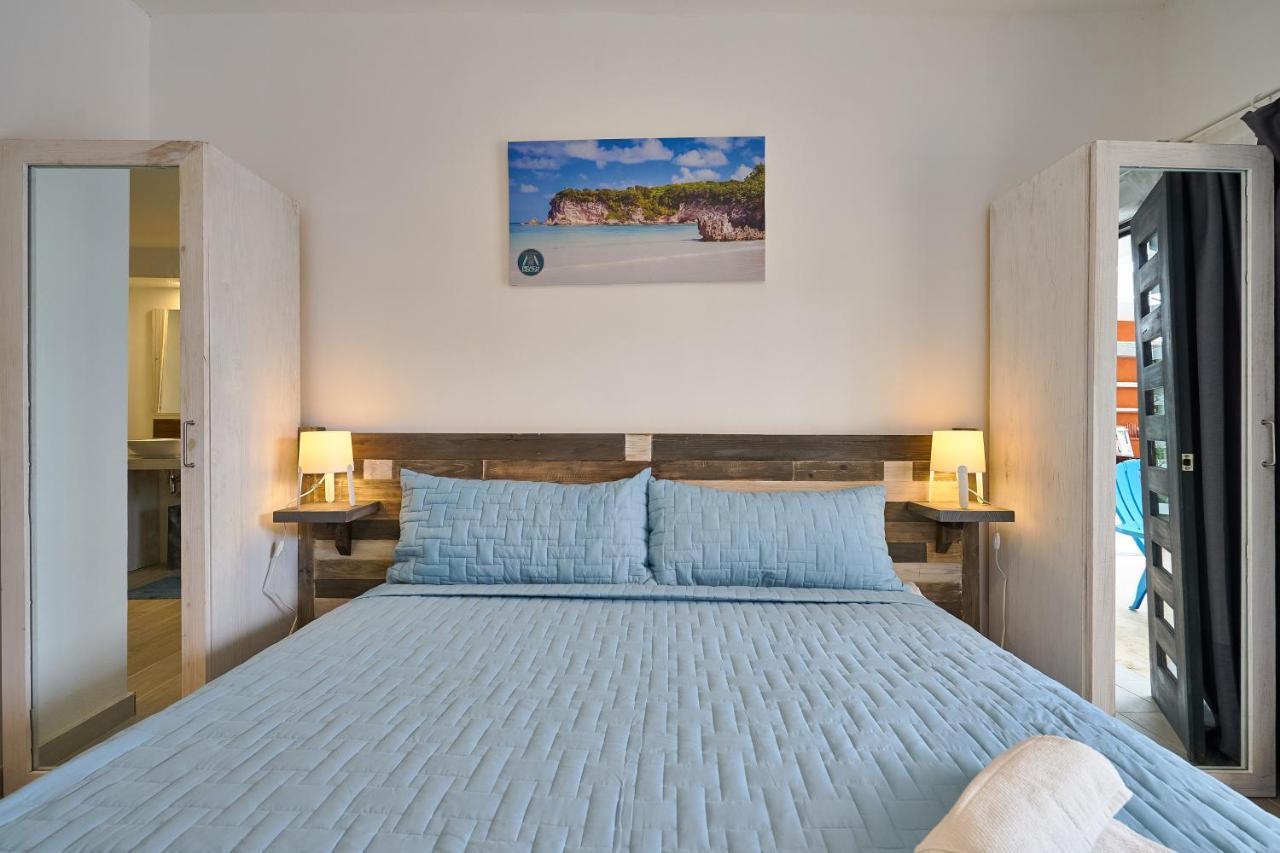 Colonial House Hotel