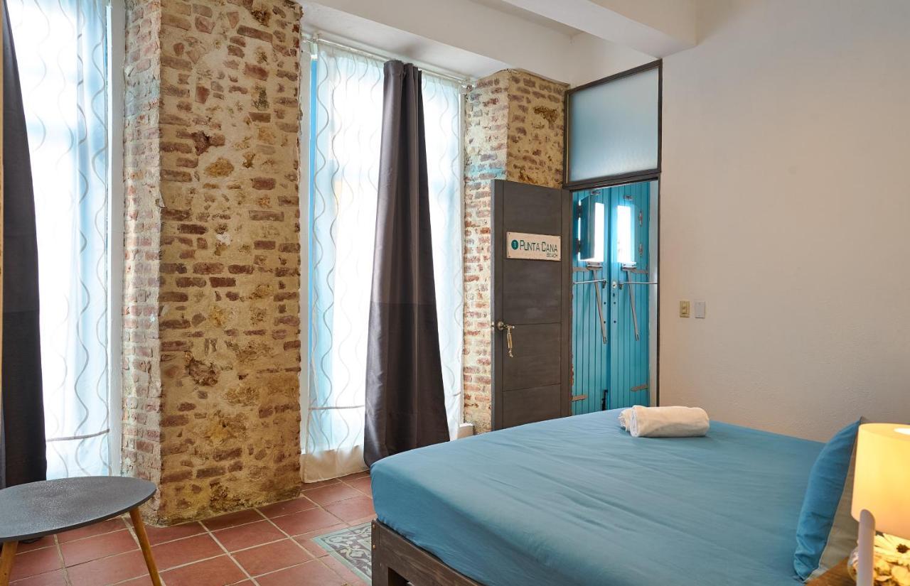 Hotel Colonial House