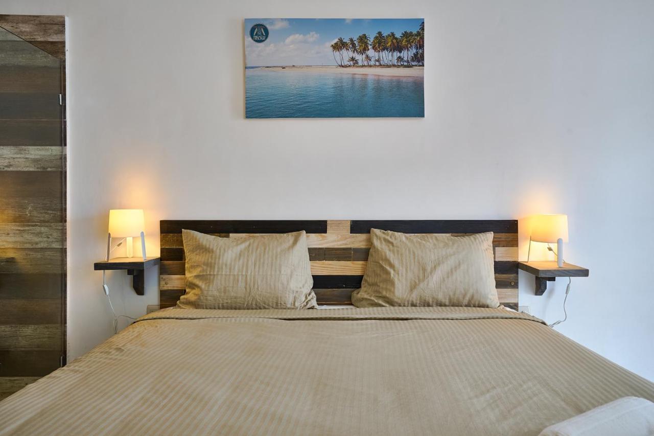 Colonial House 3*