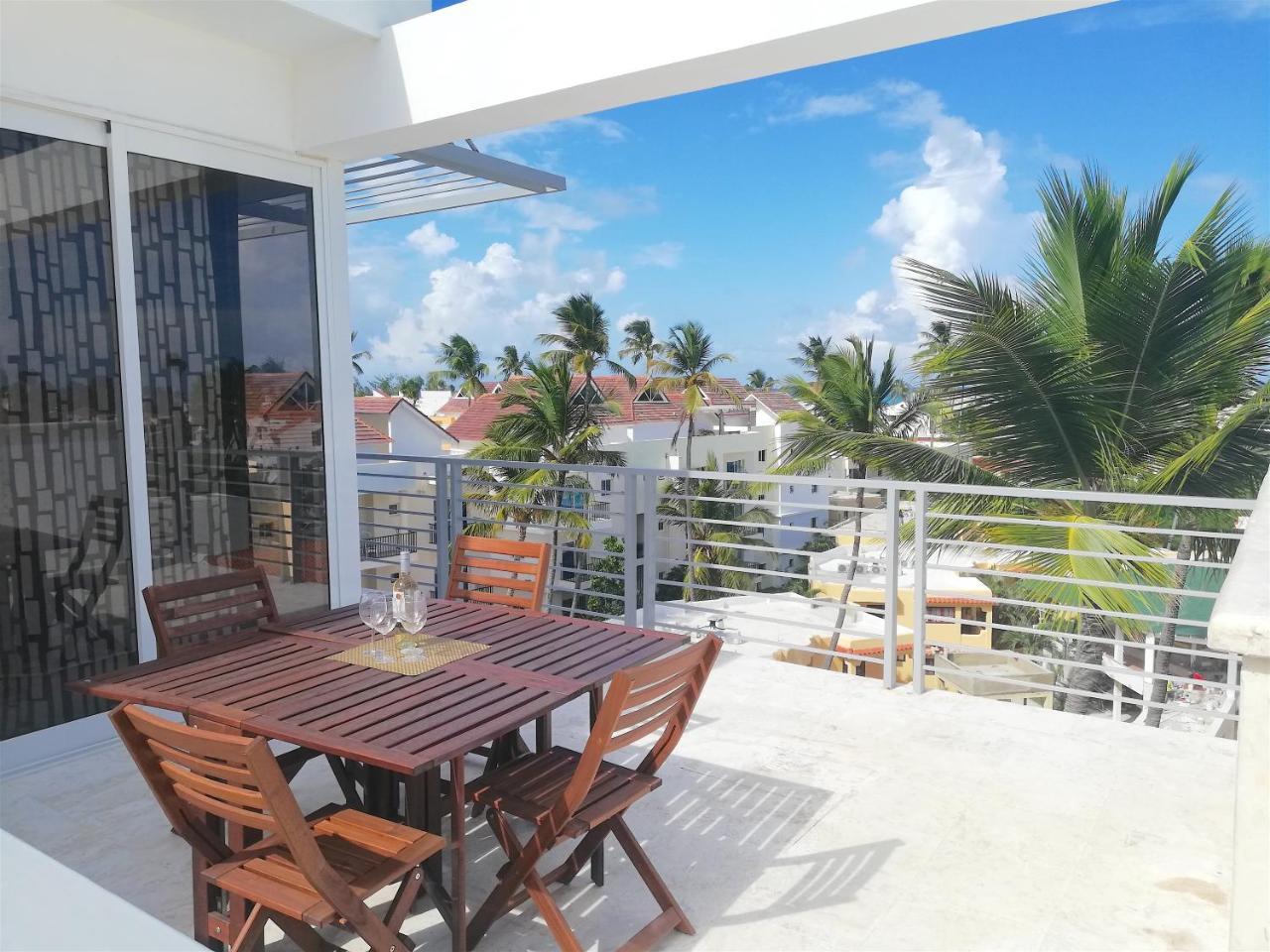 Coral Suites Beach Club & Spa Hotel