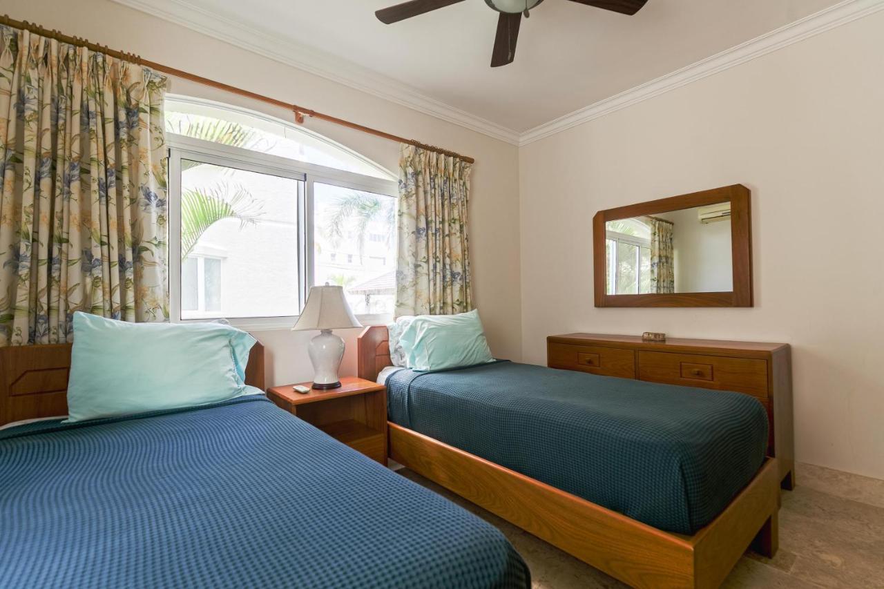 Beach B2 * Punta Cana