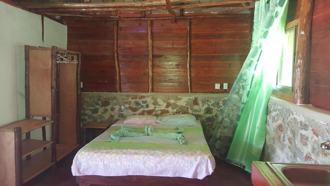 Guest house La Caleta