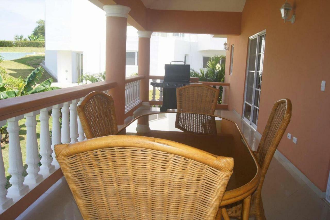Beautiful 3 Bedroom Ocean View In Villa