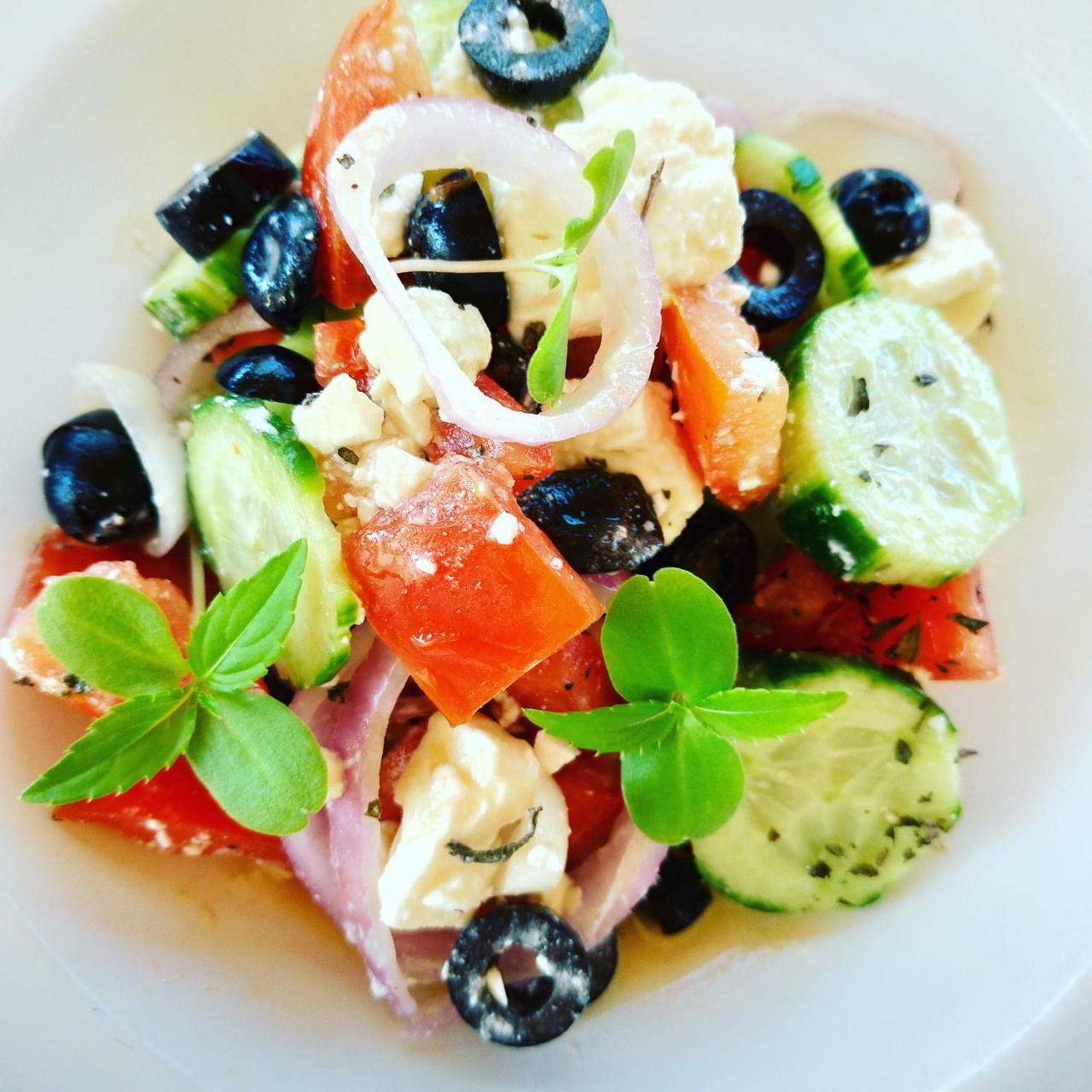 Via Emilia B&B Restaurante Bed & Breakfast 3*