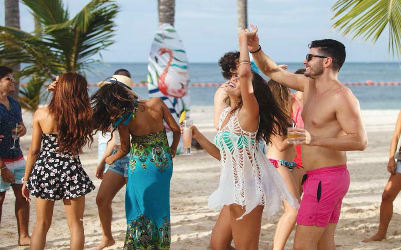 Tropical Villas Beach Club And Punta Cana