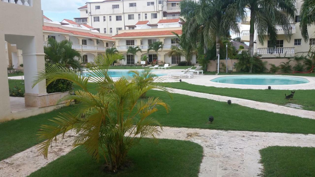 Residencial Las Palmeras De Willy Resort