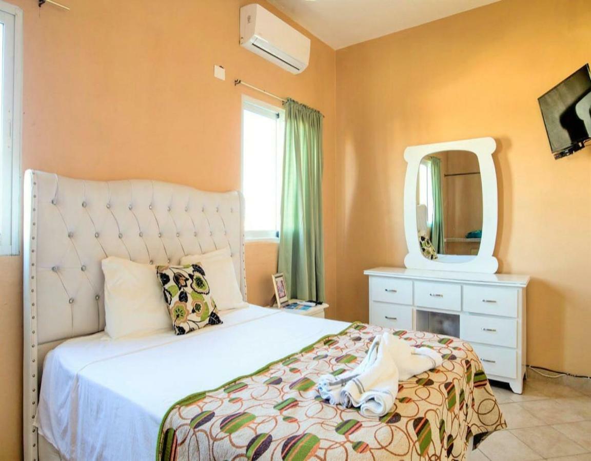The Hope Plaza Apartment La Romana