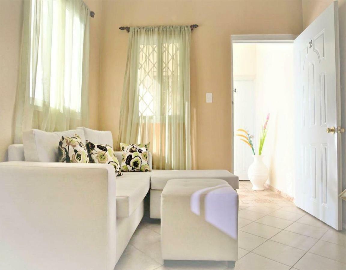 The Hope Plaza Apartment La Romana