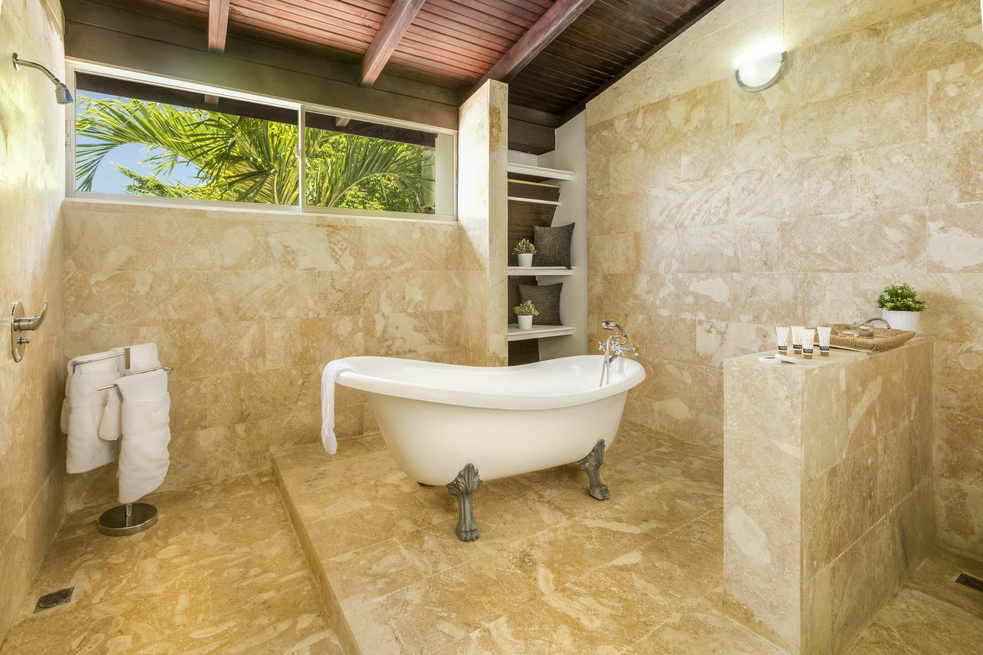 Hotel Ahnvee (adults Only) 3*