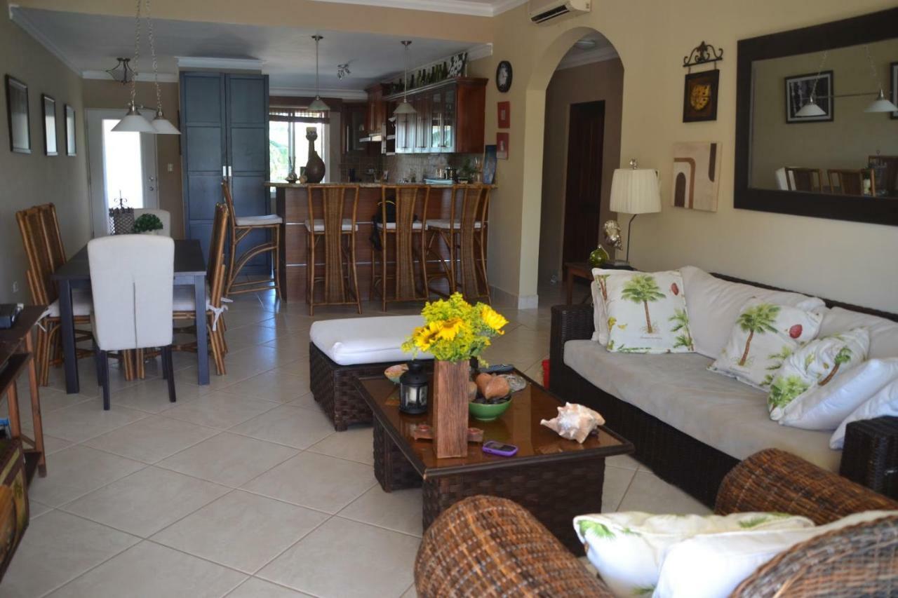 Apartment East Beachfront