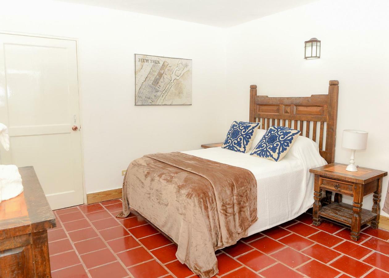 Onyx Aparta Apartment *