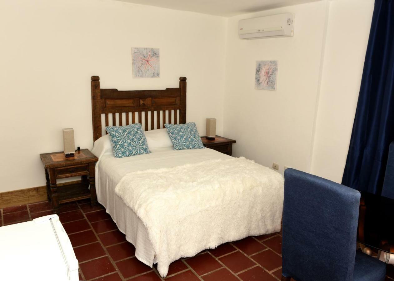 Onyx Aparta Apartment *