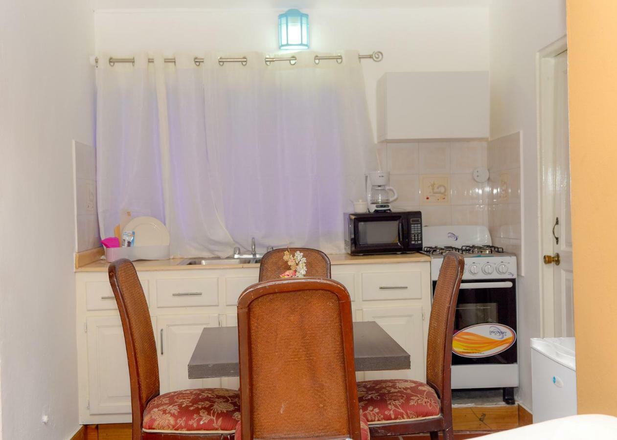 Onyx Aparta Apartment *
