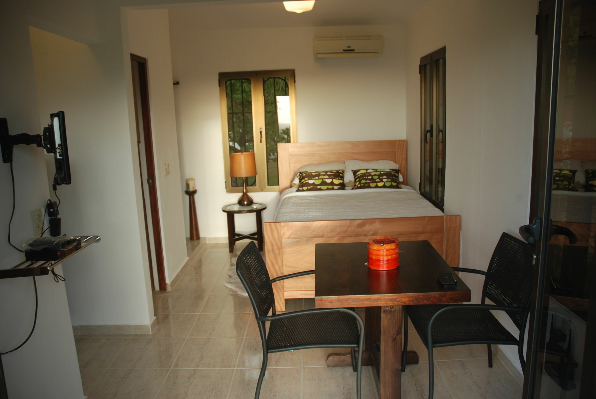 E And J Boutique Residences Apartment *