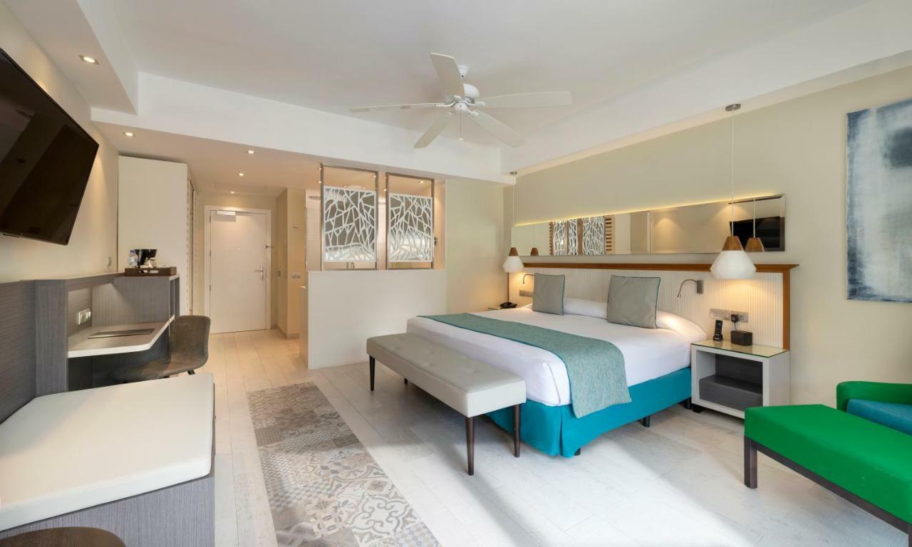 Catalonia Royal La Romana Adults Only Resort Bayahibe