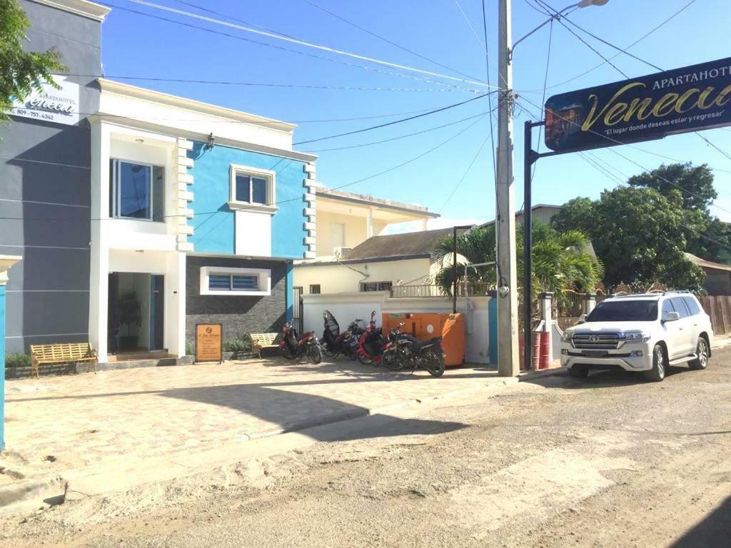 Aparta Venecia Montecristi