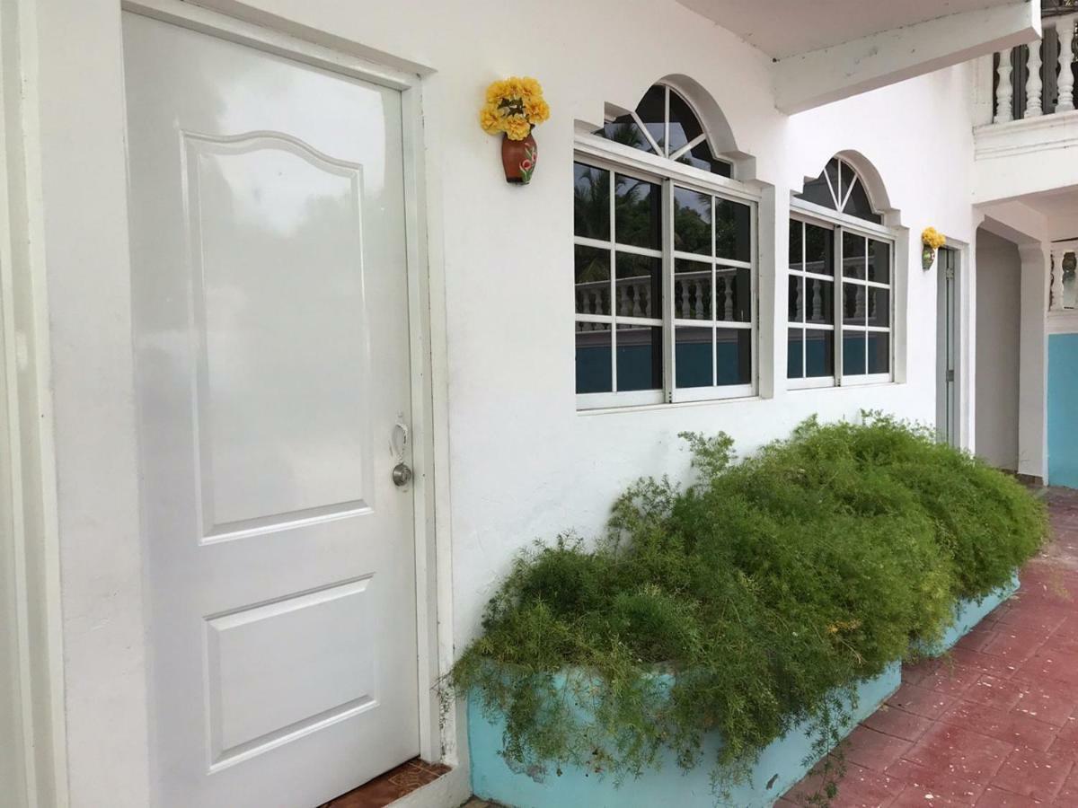 Napoles Hotel Barahona