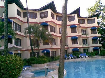 By The Sea Hotel 3*