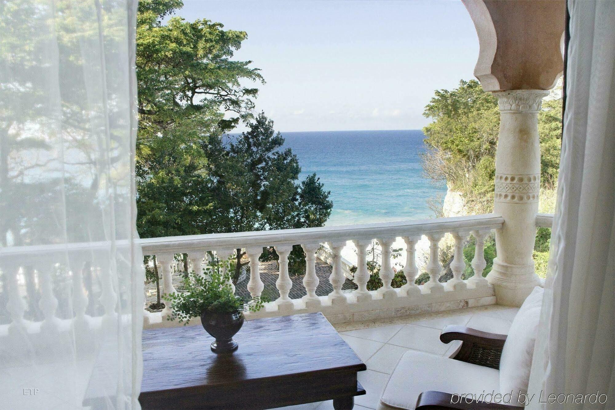 Hotel The Palace At Playa Grande 4*