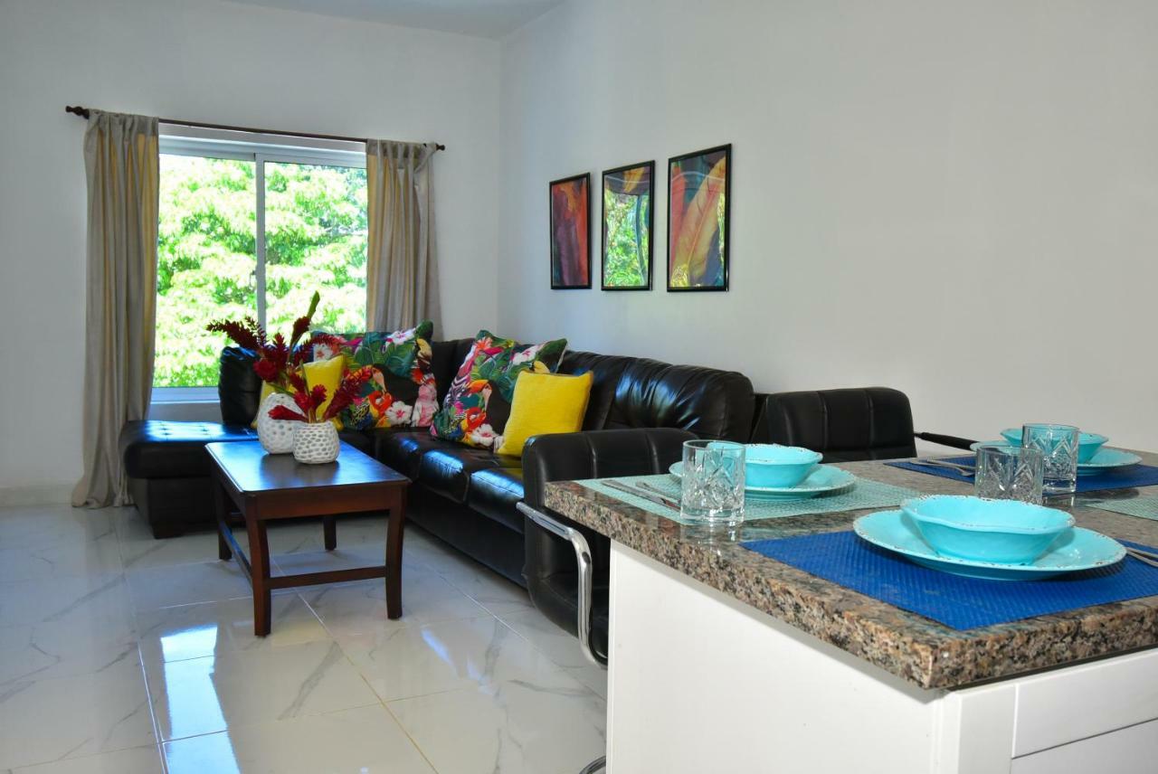 Rosil Place Aparthotel