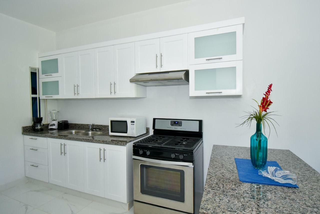 Rosil Place Aparthotel