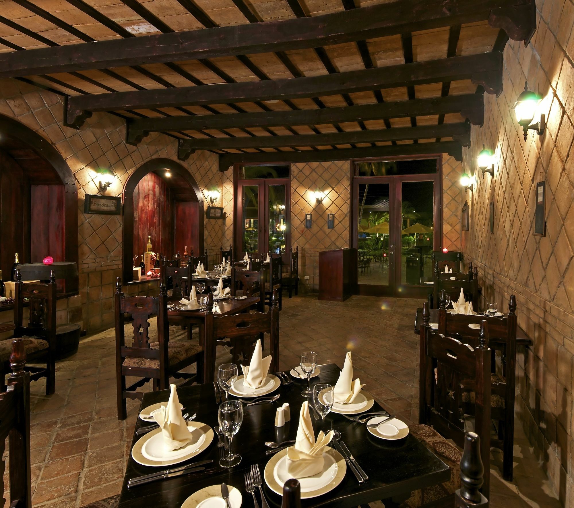 Hotel Privilege Club At Ocean Blue & 4*