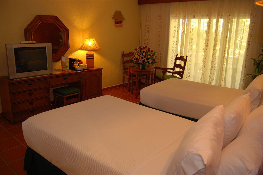 Sunscape Resort 4*