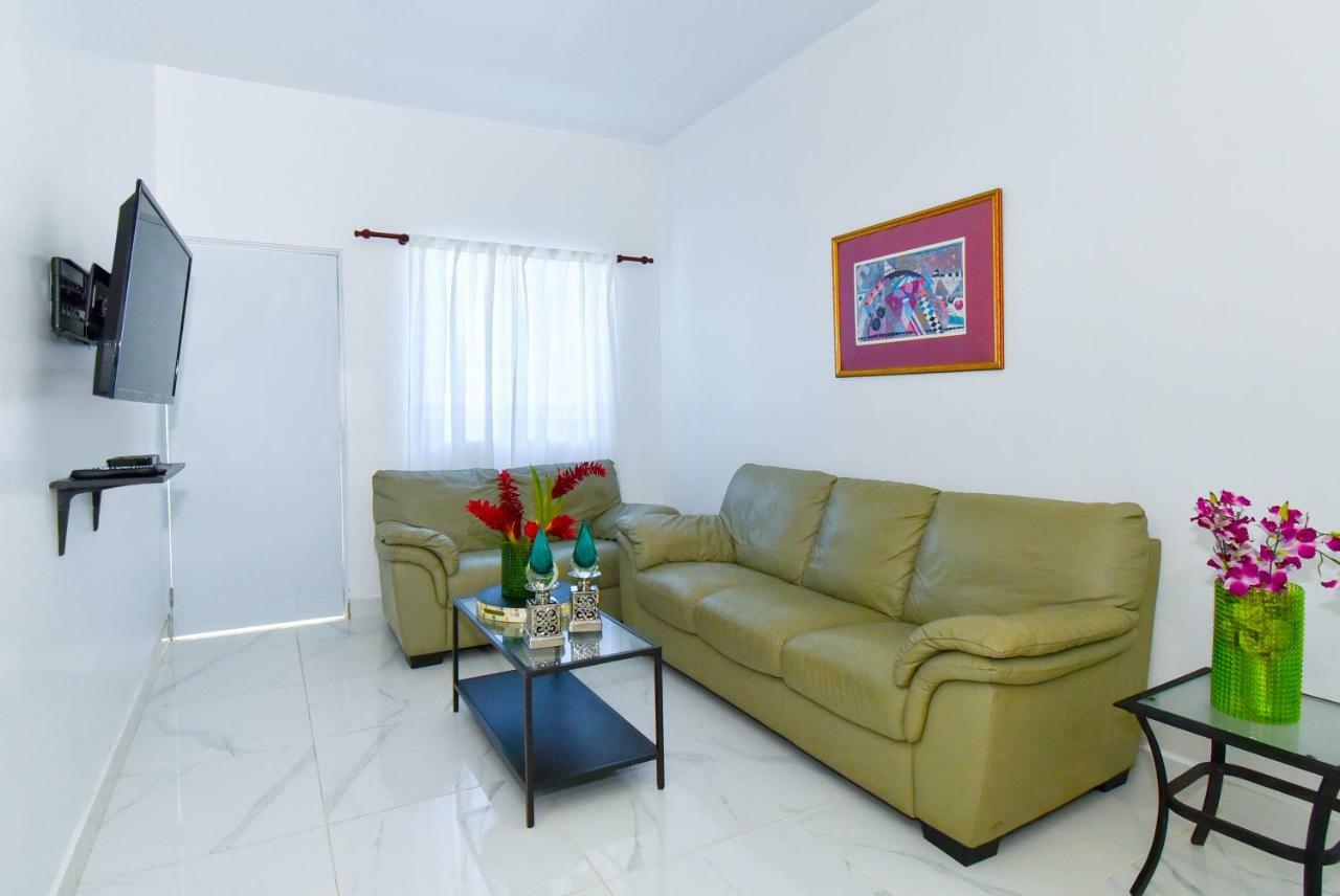 Rosil Place Aparthotel