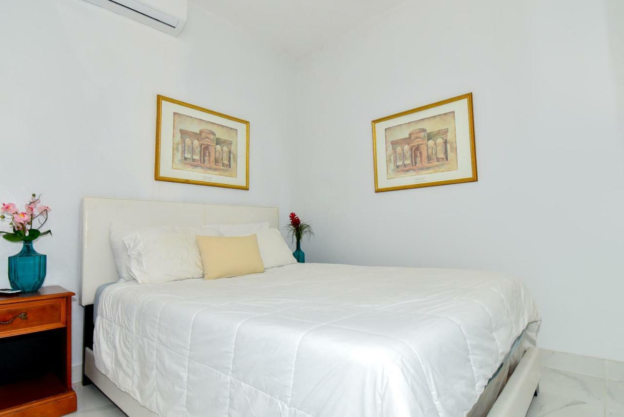 Rosil Place Aparthotel *