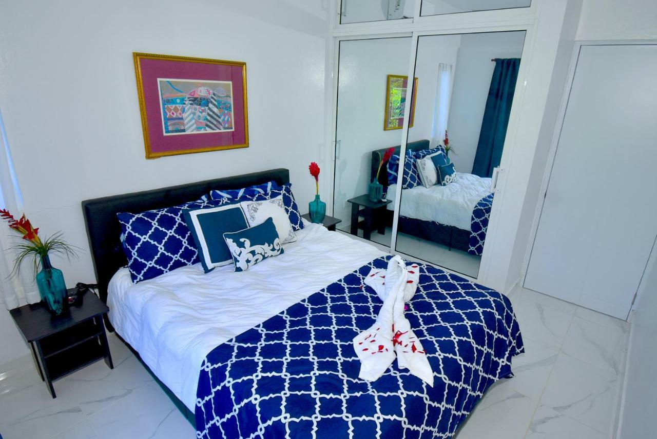 Rosil Place Aparthotel
