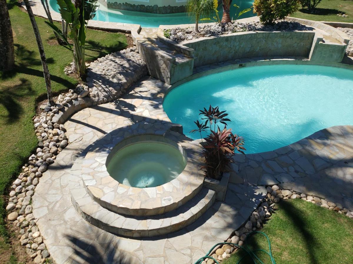 For Vacation 32-18-6 Villa