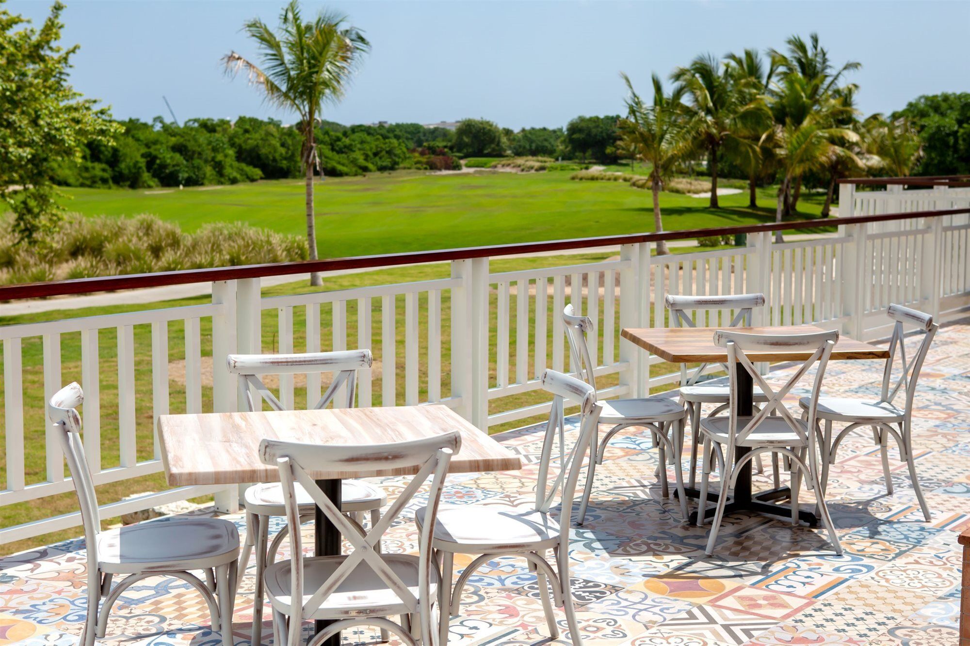 Coral House Hotel 4*