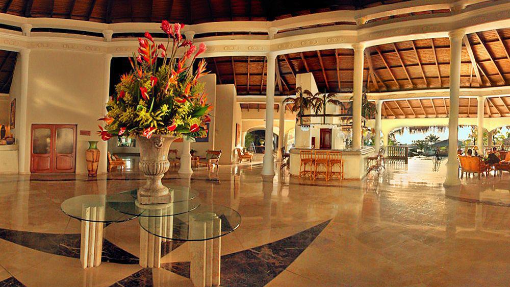 Resort Cofresi Palm & 4*