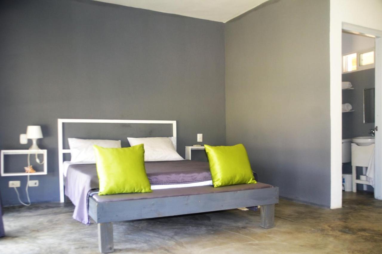 Green Village Apartment *