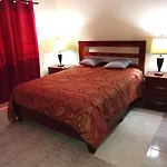 Residencia En Torre Alta