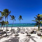 Las Terrazas Deluxe Pool Beach Club & Spa