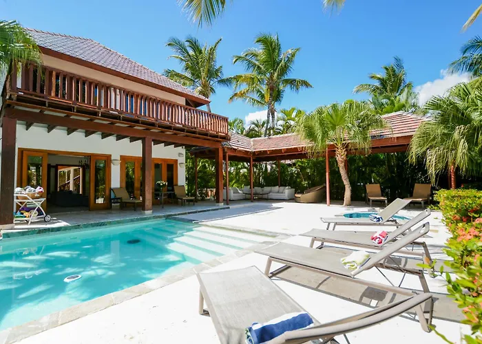 Private Pool Villa In Puntacana Resort & Club