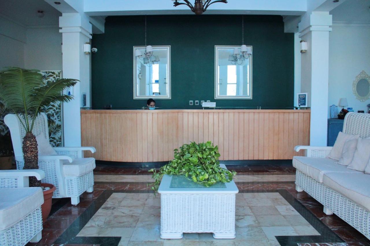Coast Hotel