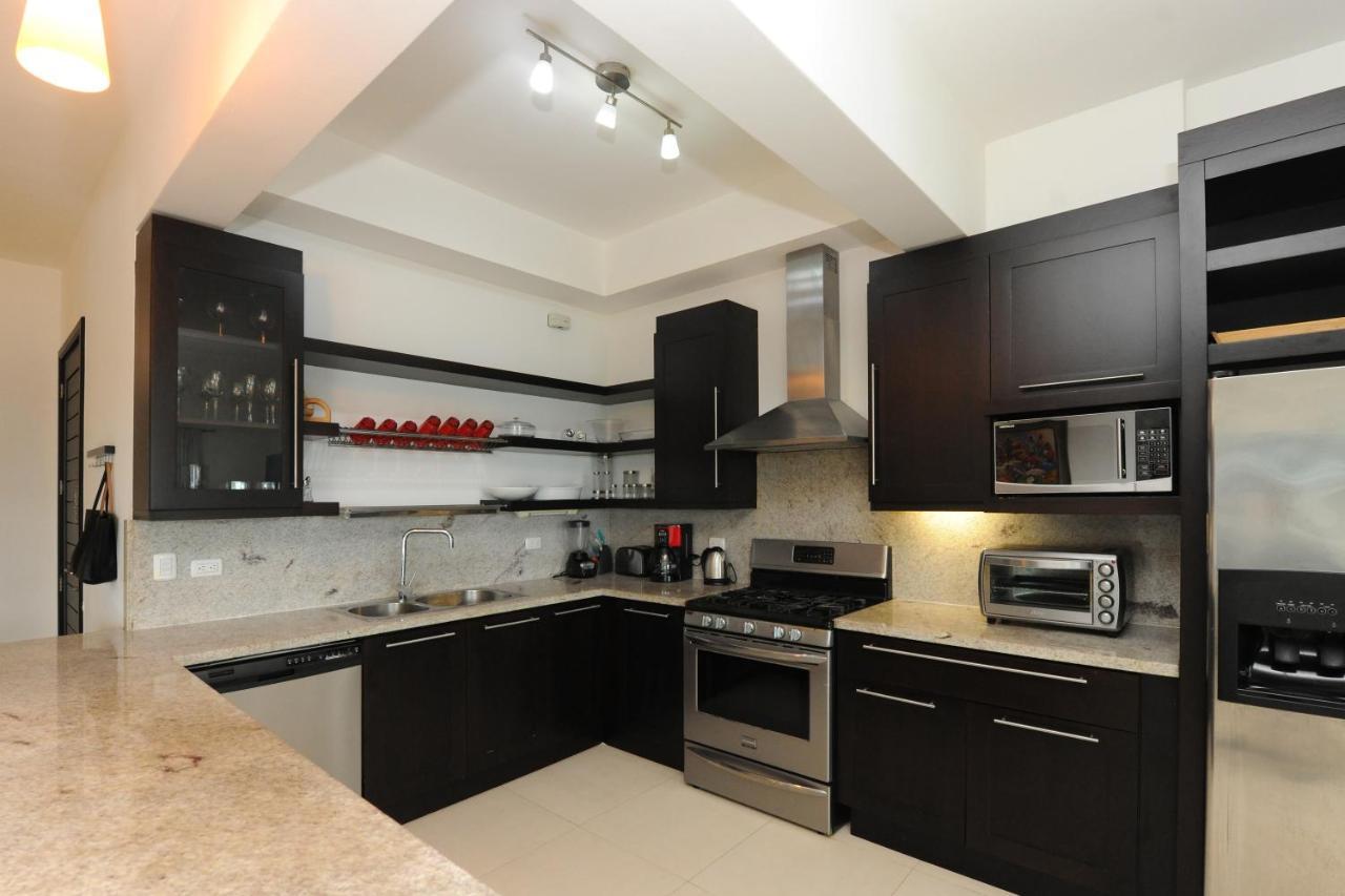Instyle Residences At Infiniti Blu Aparthotel